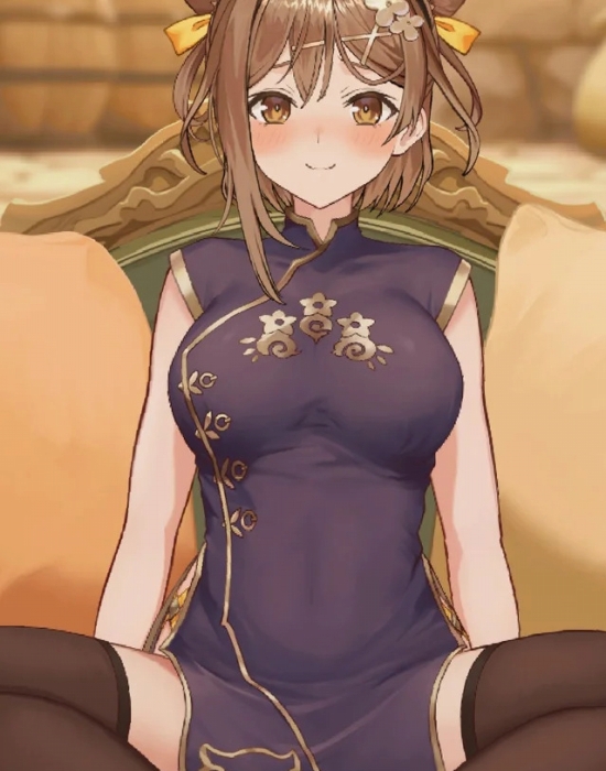 【悲報】ライザチャットさん、ヱロチャット禁止なのにえちえちポーズを取ってしまうｗｗ