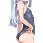 ちっちゃいおしりをこっちに向けて誘惑してくる──イケナイ少女画像♪